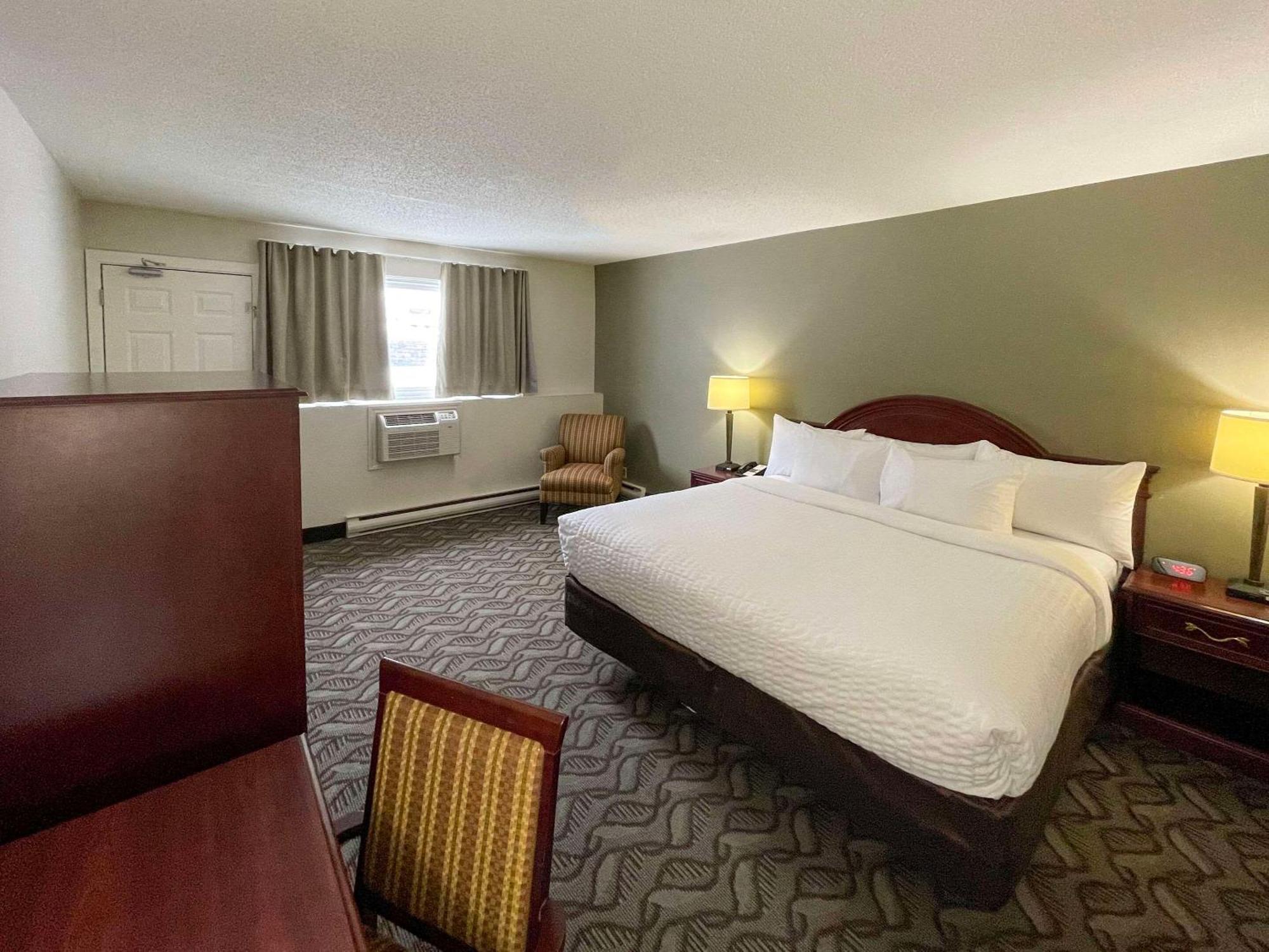 Rodeway Inn Sudbury Exteriér fotografie
