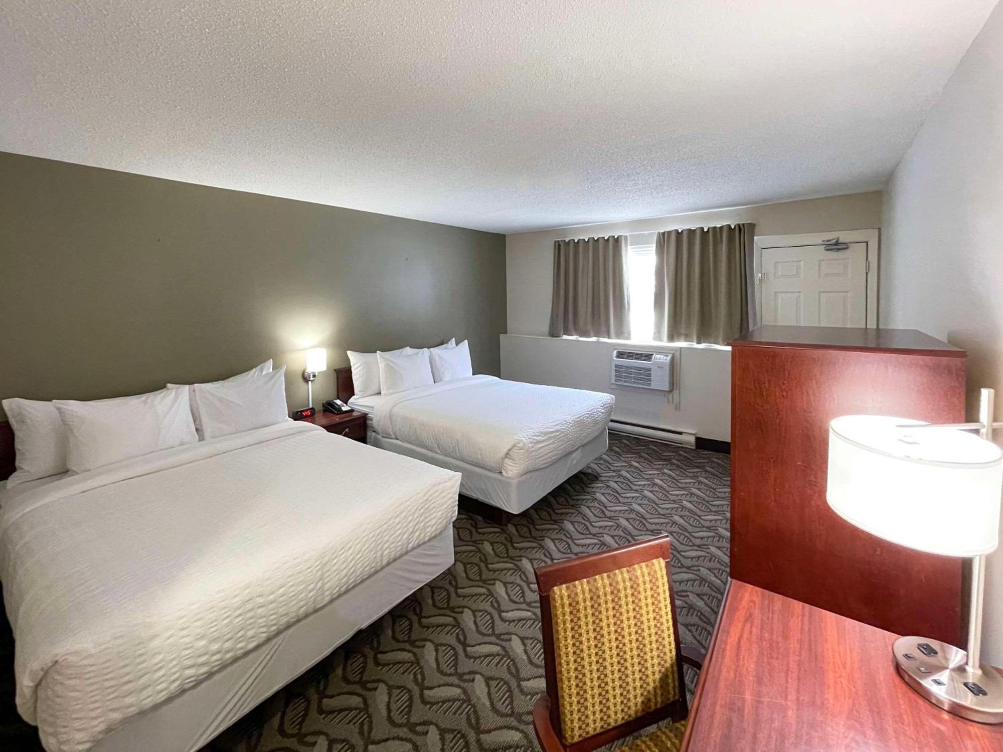Rodeway Inn Sudbury Exteriér fotografie